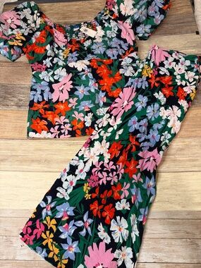 Old Navy Floral Top & Skirt Set - Multicolor Floral Print Medium